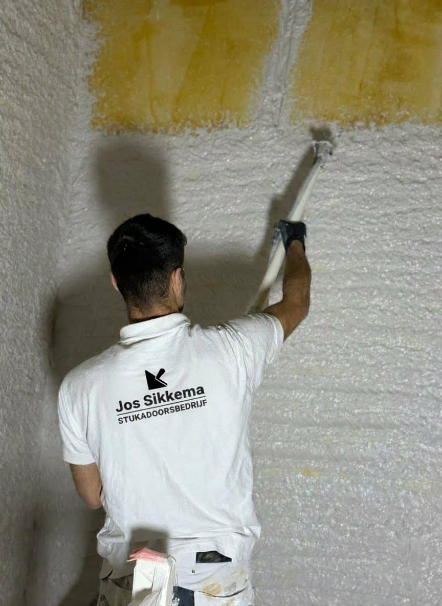 Jos Sikkema Stukadoorsbedrijf vakmannen aan het werk